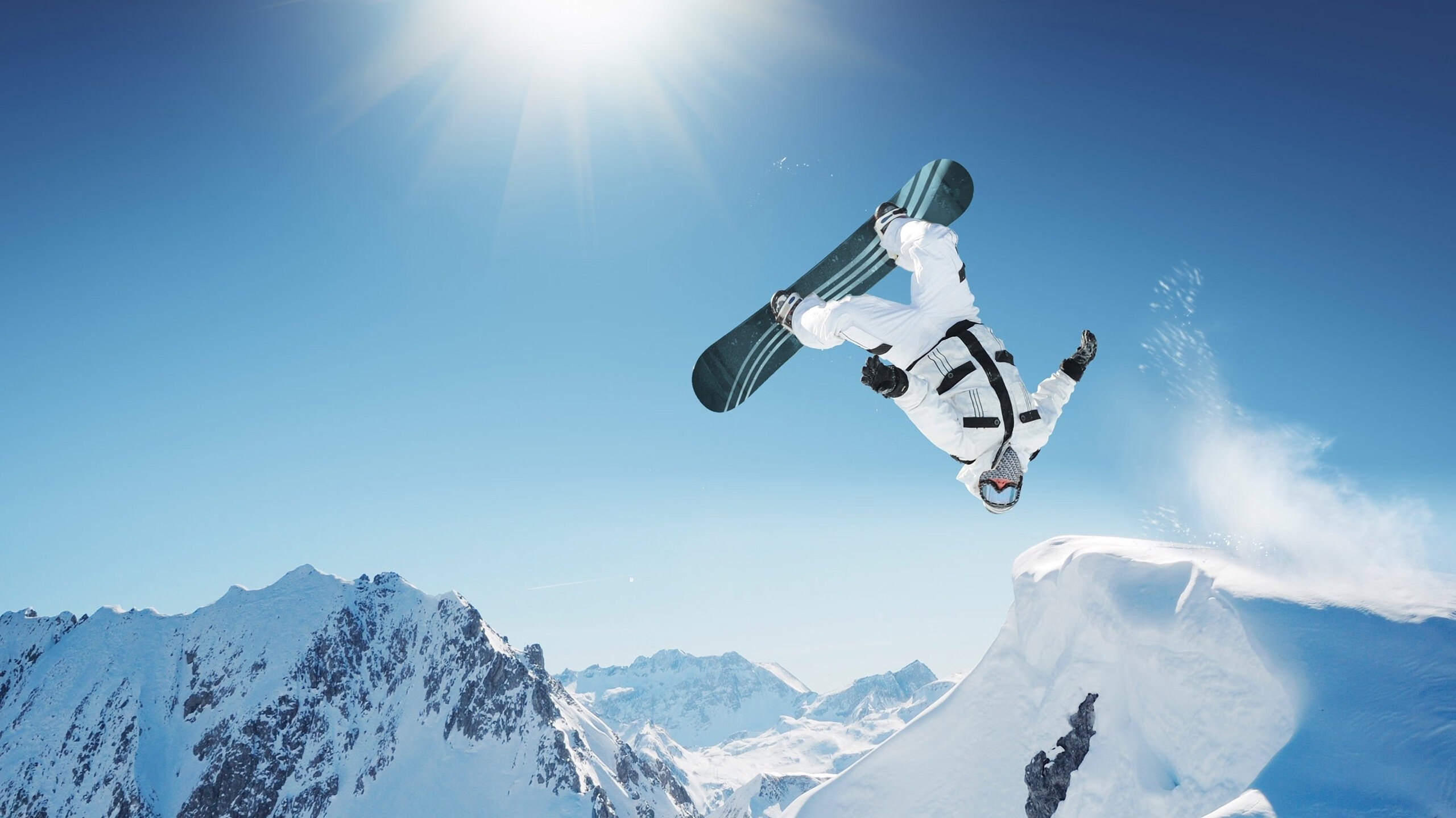 _渔船赛：水上网球与传统文化结合_，水下网球